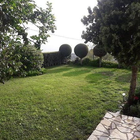Kelly'S Villa In Stoupa Neokhorion  Exterior foto